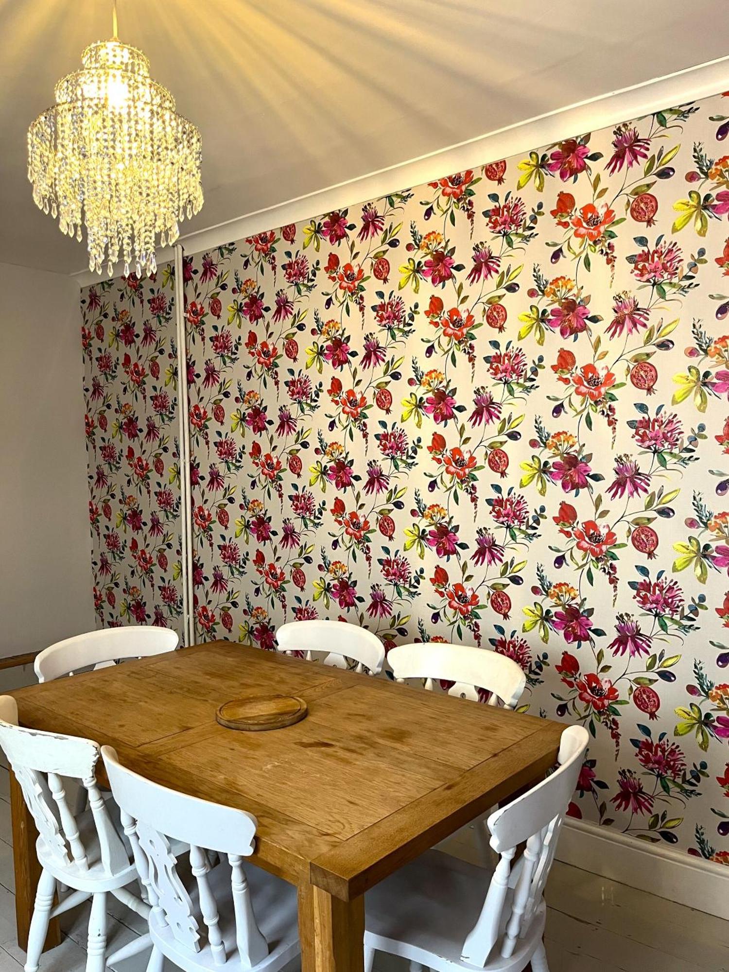 Charming Cottage Retreat With Garden - Sleeps 12 Bristol Kültér fotó